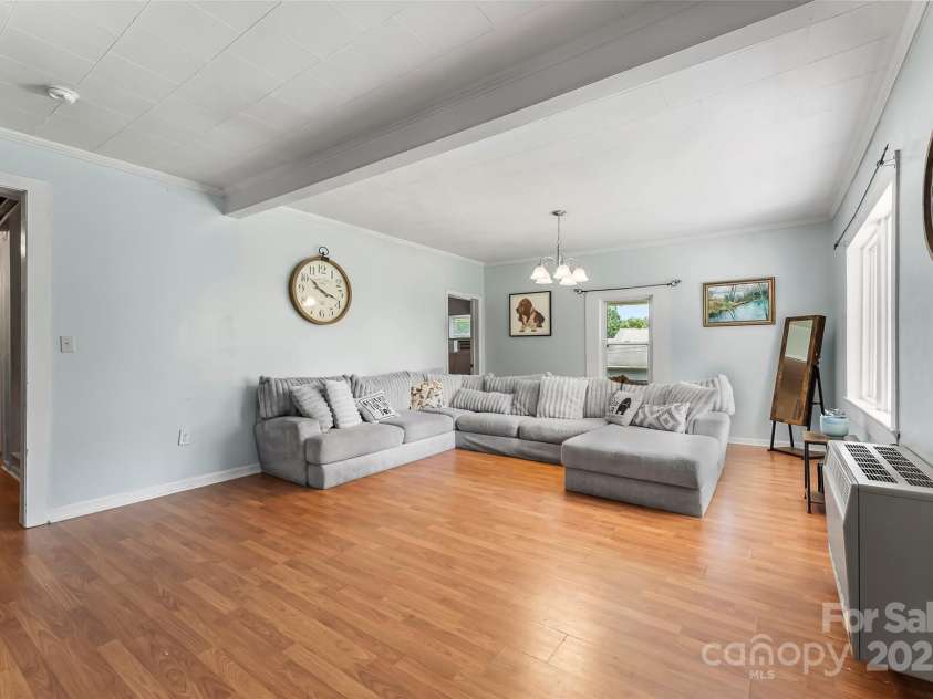 205 Abington Road, Lenoir, NC 28645.  MLS# CAR4283509, YatesRealty ID 27640. 