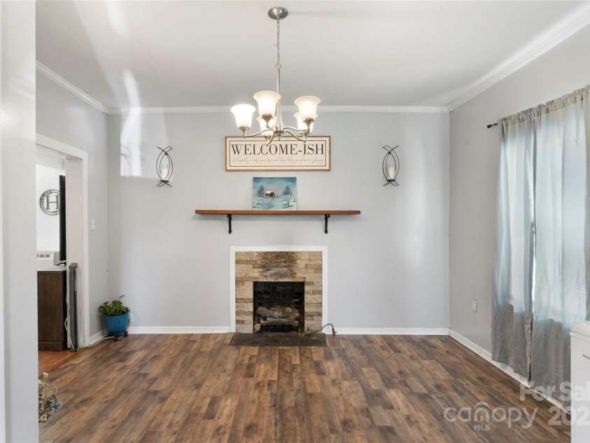 205 Abington Road, Lenoir, NC 28645.  MLS# CAR4283509, YatesRealty ID 27640. 