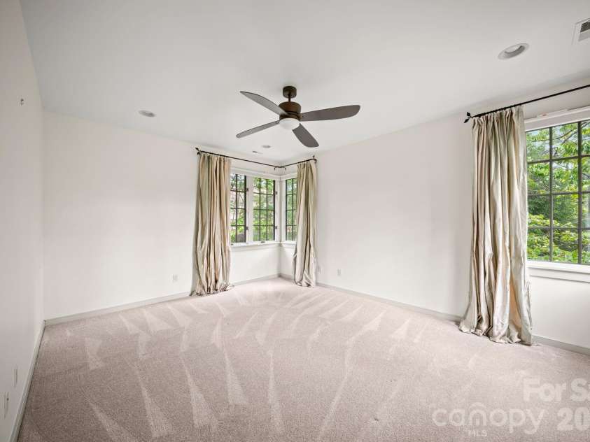 85 Chauncey Circle, Asheville, NC 28803.  MLS# CAR4378416, YatesRealty ID 27640. 