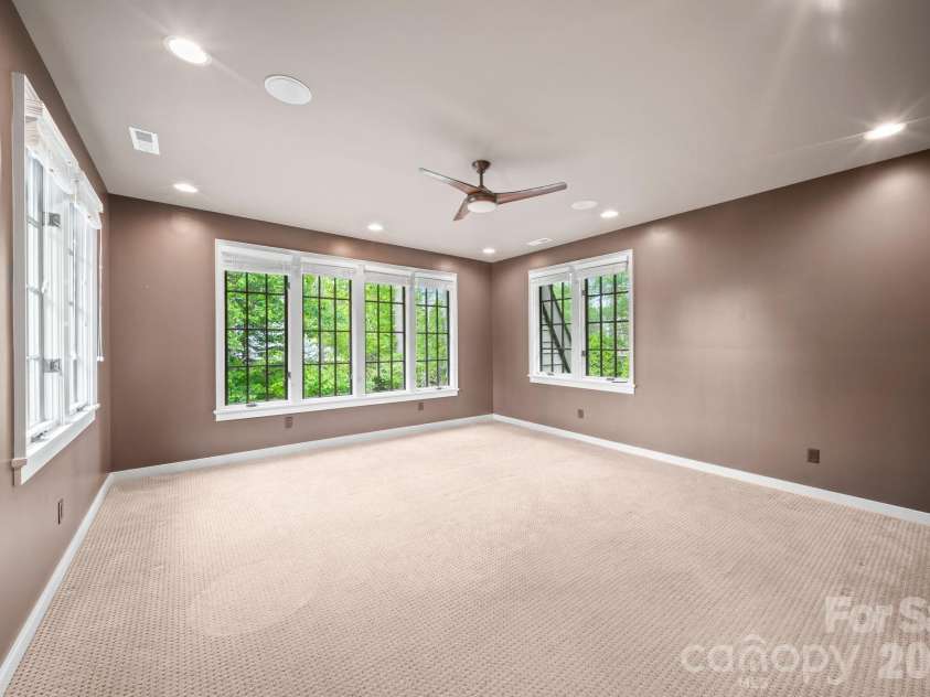 85 Chauncey Circle, Asheville, NC 28803.  MLS# CAR4378416, YatesRealty ID 27640. 