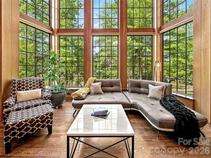 85 Chauncey Circle, Asheville, NC 28803.  MLS# CAR4420374, YatesRealty ID 27640. 