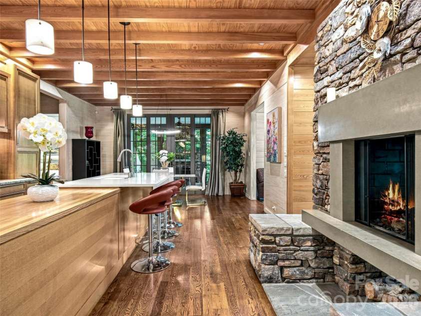 85 Chauncey Circle, Asheville, NC 28803.  MLS# CAR4420374, YatesRealty ID 27640. 