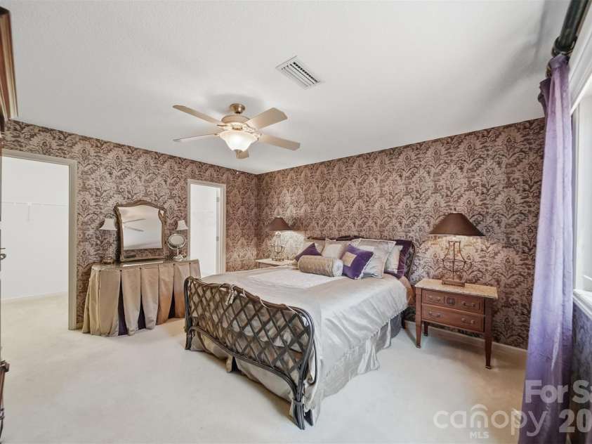 3677 Rock Bridge Drive, Conover, NC 28613.  MLS# CAR4384061, YatesRealty ID 27641. 