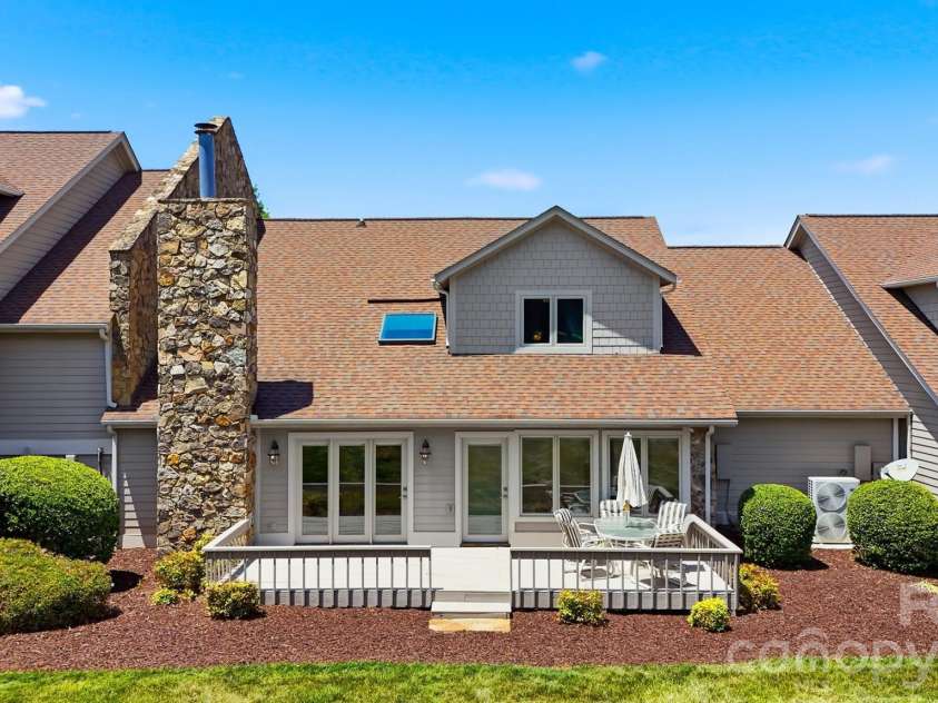 3677 Rock Bridge Drive, Conover, NC 28613.  MLS# CAR4384061, YatesRealty ID 27641. 