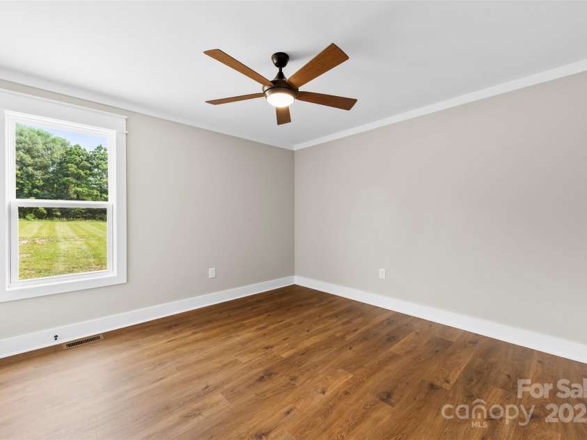 6788 Clyde Wehunt Road, Cherryville, NC 28021.  MLS# CAR4283627, YatesRealty ID 27642. 