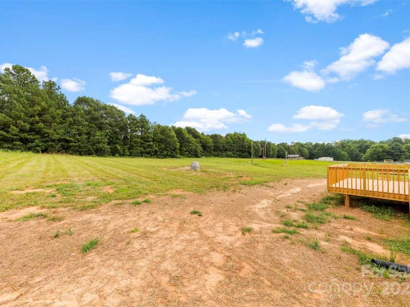 6788 Clyde Wehunt Road, Cherryville, NC 28021.  MLS# CAR4283627, YatesRealty ID 27642. 