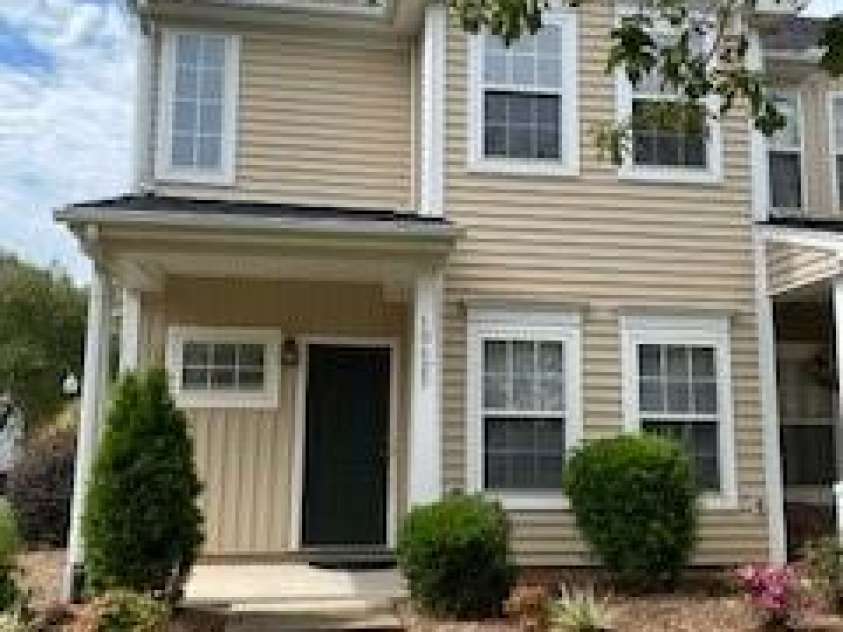 9834 Caldwell Depot Road, Cornelius, NC 28031.  MLS# CAR4384857, YatesRealty ID 27643. 10625 Trolley Run