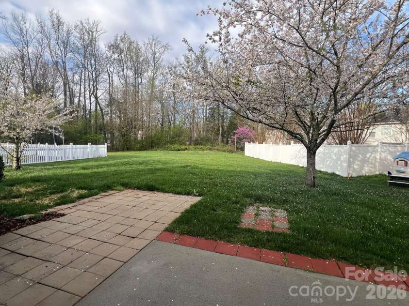 9834 Caldwell Depot Road, Cornelius, NC 28031.  MLS# CAR4384857, YatesRealty ID 27643. 