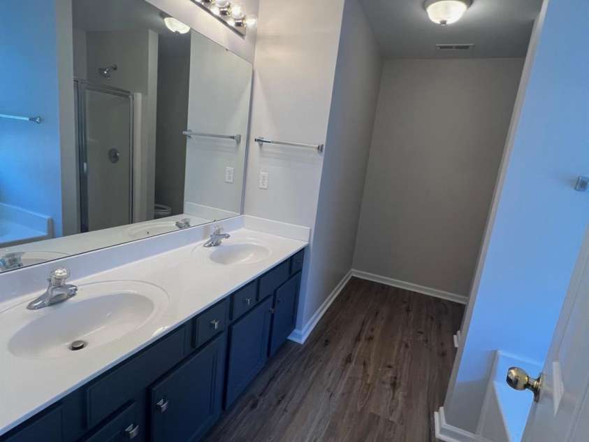 9834 Caldwell Depot Road, Cornelius, NC 28031.  MLS# CAR4384857, YatesRealty ID 27643. 