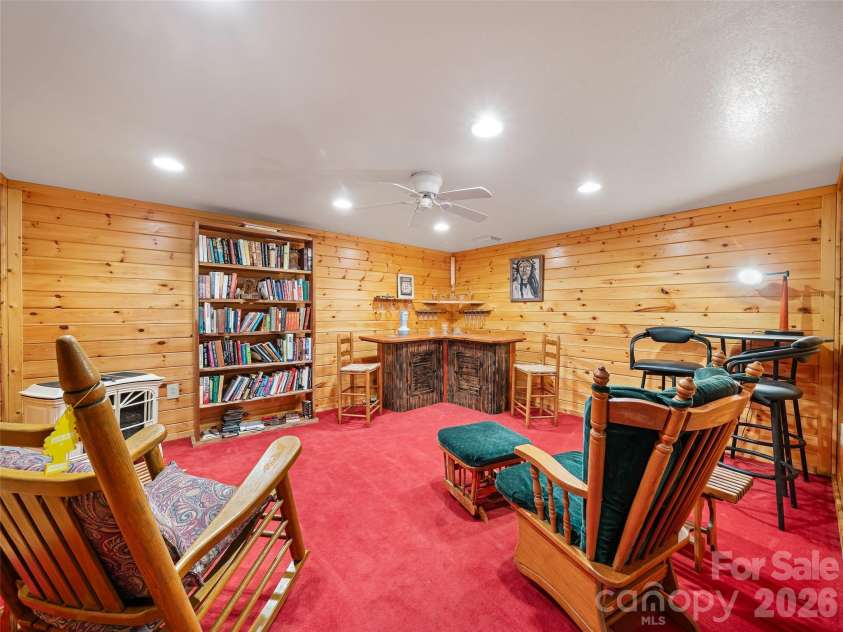 820 Wild Rose Lane, Burnsville, NC 28714.  MLS# CAR4386114, YatesRealty ID 27644. 