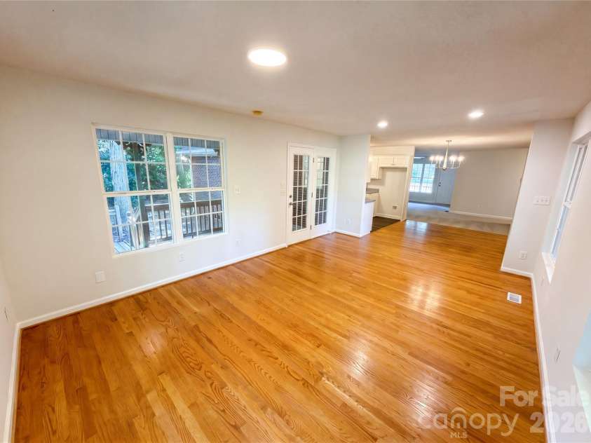 6018 Bryant Lane, Waxhaw, NC 28173.  MLS# CAR4385282, YatesRealty ID 27646. 
