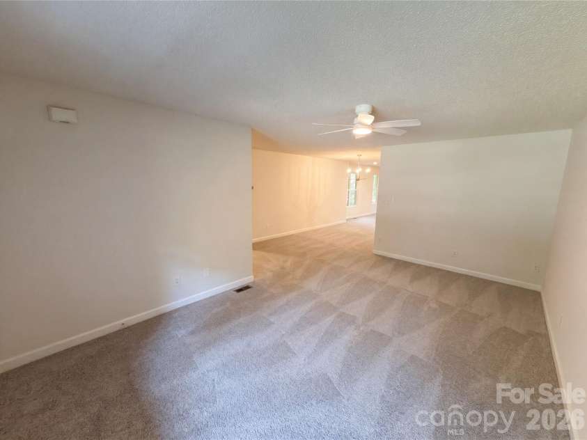 6018 Bryant Lane, Waxhaw, NC 28173.  MLS# CAR4385282, YatesRealty ID 27646. 