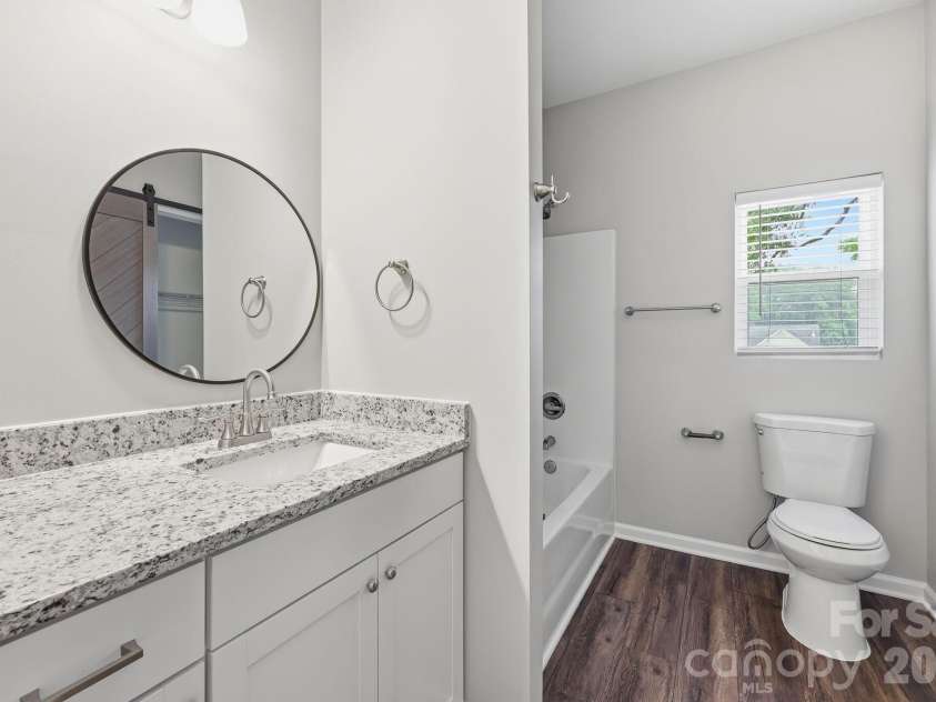 8625 Terra Cotta Drive, Charlotte, NC 28215.  MLS# CAR4387374, YatesRealty ID 27647. 