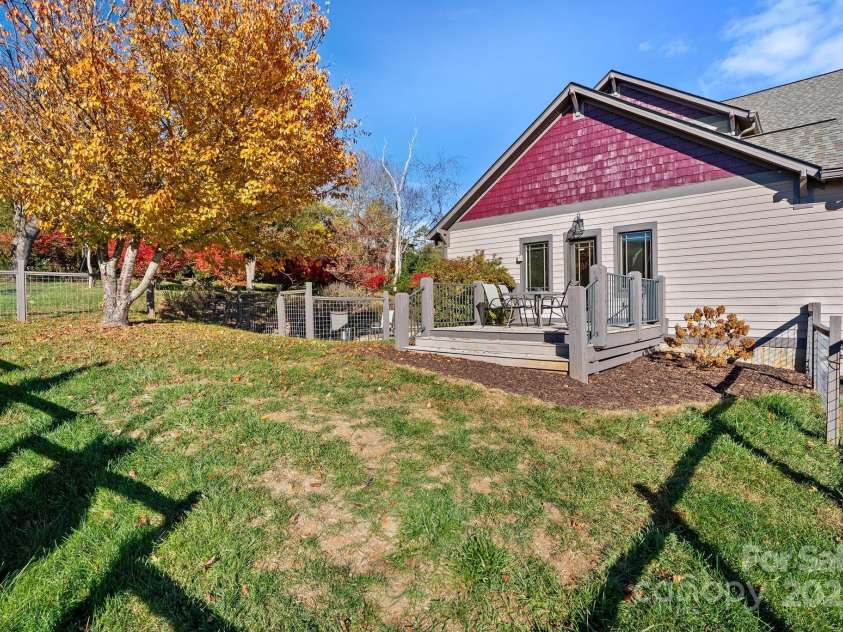 235 Windwhisper Drive, Asheville, NC 28804.  MLS# CAR4330019, YatesRealty ID 2765. 
