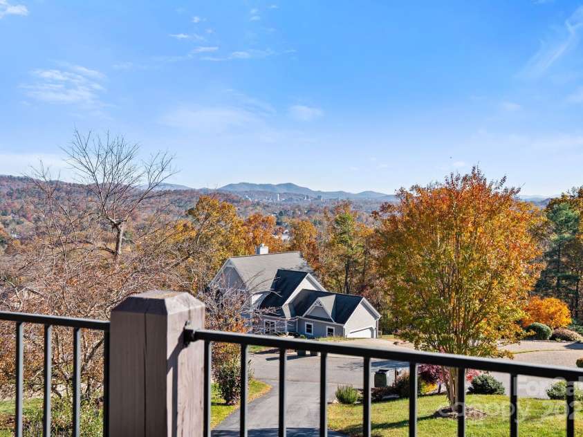 235 Windwhisper Drive, Asheville, NC 28804.  MLS# CAR4330019, YatesRealty ID 2765. 