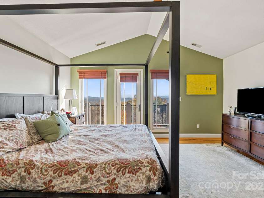 235 Windwhisper Drive, Asheville, NC 28804.  MLS# CAR4330019, YatesRealty ID 2765. 