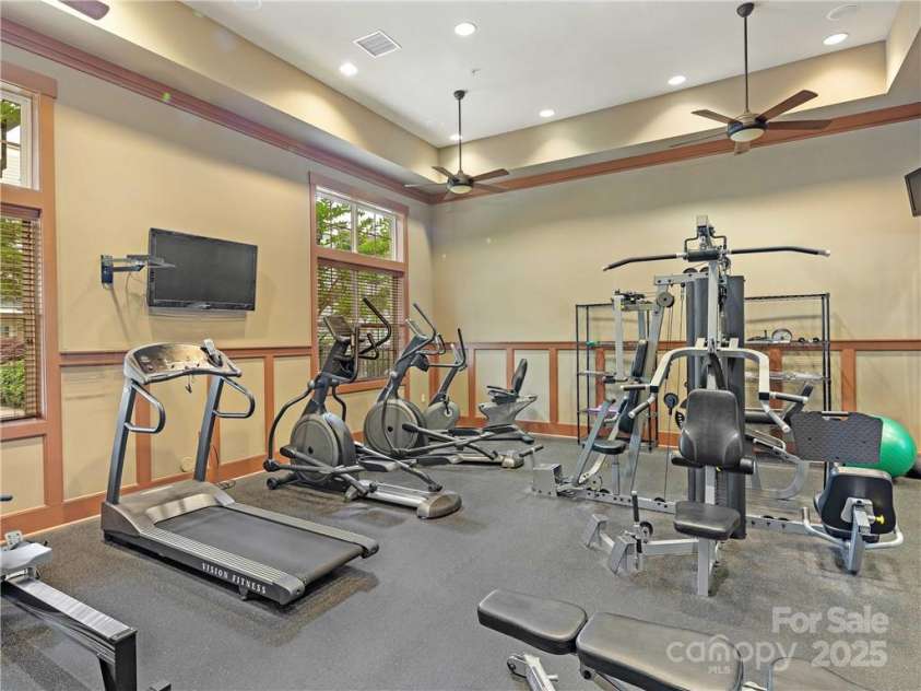 42 Schenck Parkway, Asheville, NC 28803.  MLS# CAR4285558, YatesRealty ID 2765. 