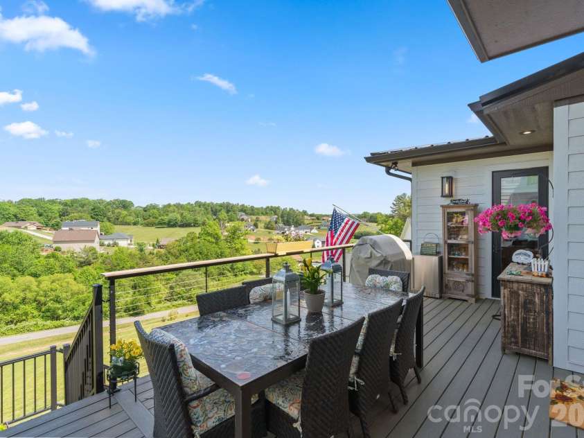165 Israel Road, Leicester, NC 28748.  MLS# CAR4381403, YatesRealty ID 27651. 
