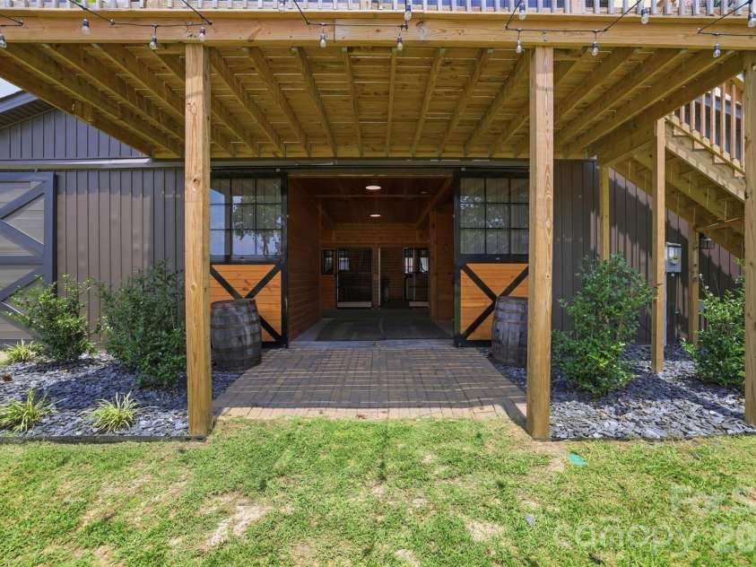 8520 Stock Horse Trail, Windsor, SC 29856.  MLS# CAR4386851, YatesRealty ID 27652. 