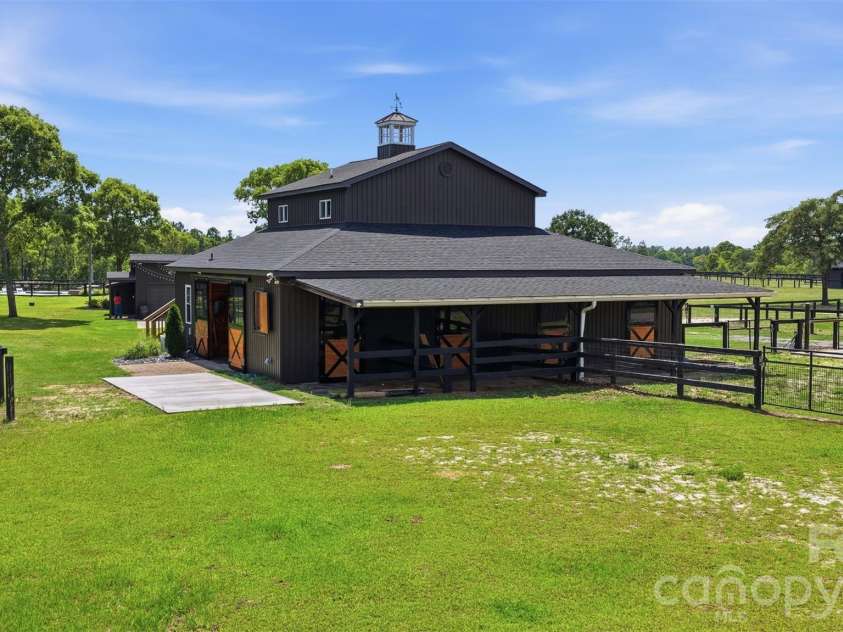 8520 Stock Horse Trail, Windsor, SC 29856.  MLS# CAR4386851, YatesRealty ID 27652. 