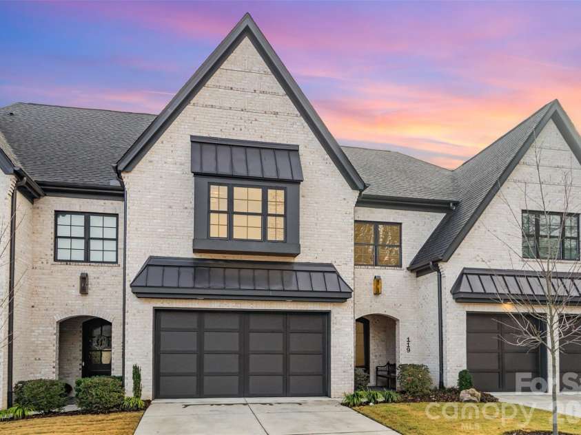 119 Thorncote Place, Charlotte, NC 28226.  MLS# CAR4327053, YatesRealty ID 27654. Front