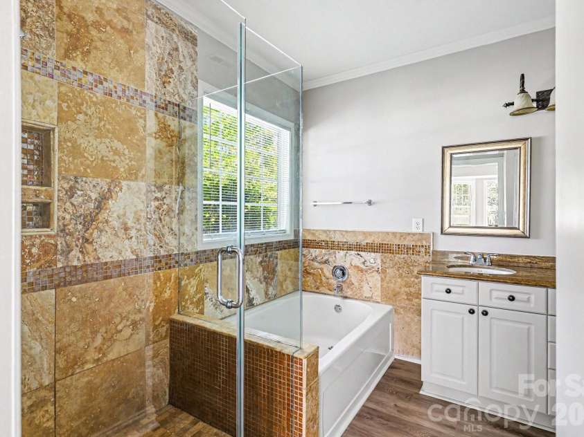 1015 Taylor Glenn Lane, Indian Trail, NC 28079.  MLS# CAR4381777, YatesRealty ID 27655. 