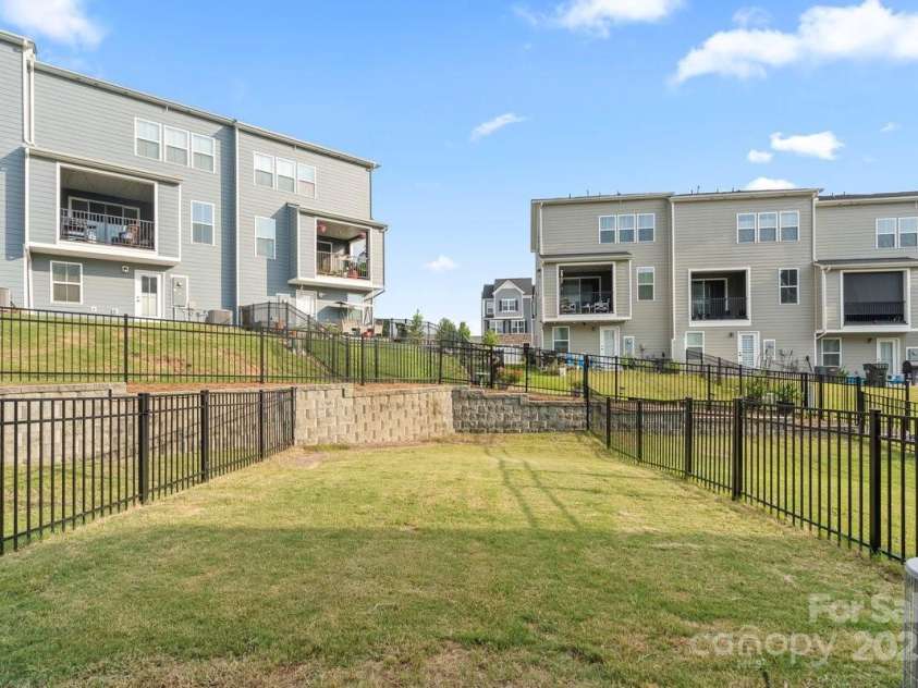 932 Portrush Lane, Tega Cay, SC 29708.  MLS# CAR4279795, YatesRealty ID 27656. Backyard