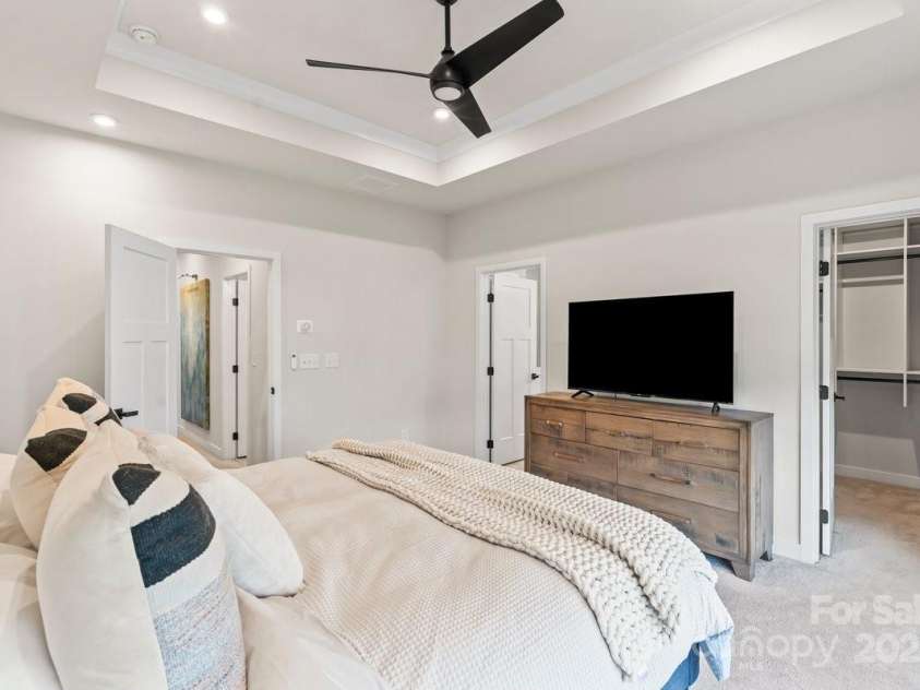 932 Portrush Lane, Tega Cay, SC 29708.  MLS# CAR4279795, YatesRealty ID 27656. Primary Bedroom