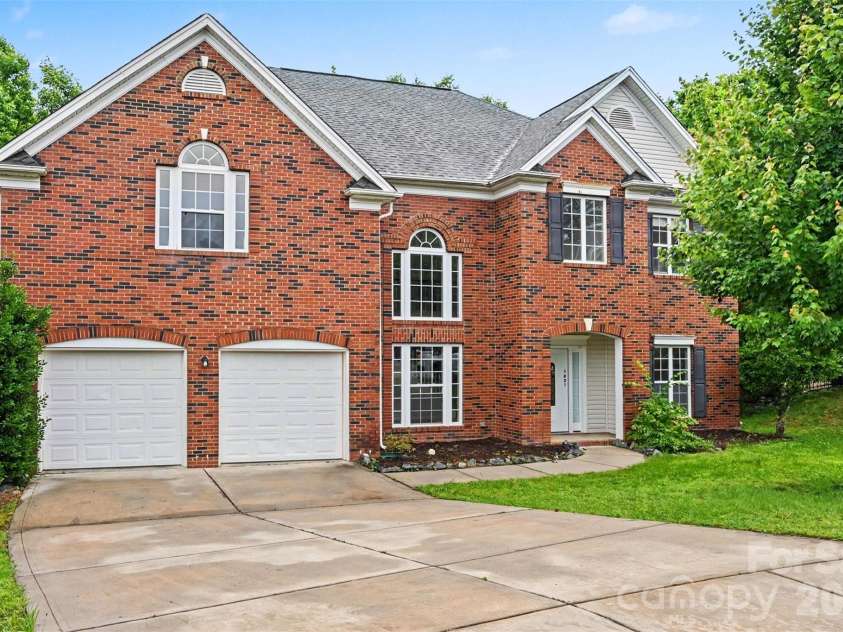 1631 Shadow Creek Street, Concord, NC 28027.  MLS# CAR4384498, YatesRealty ID 27658. 