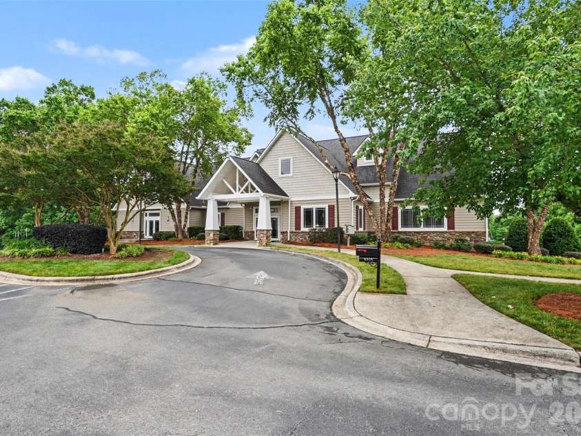 1631 Shadow Creek Street, Concord, NC 28027.  MLS# CAR4384498, YatesRealty ID 27658. 