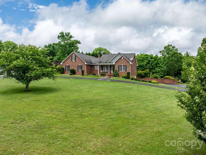 2250 Fitipaldi Drive, Morganton, NC 28655.  MLS# CAR4265253, YatesRealty ID 27658. 