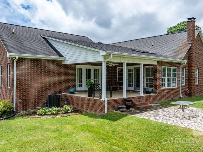 2250 Fitipaldi Drive, Morganton, NC 28655.  MLS# CAR4265253, YatesRealty ID 27658. 