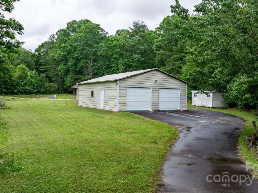 2250 Fitipaldi Drive, Morganton, NC 28655.  MLS# CAR4265253, YatesRealty ID 27658. 