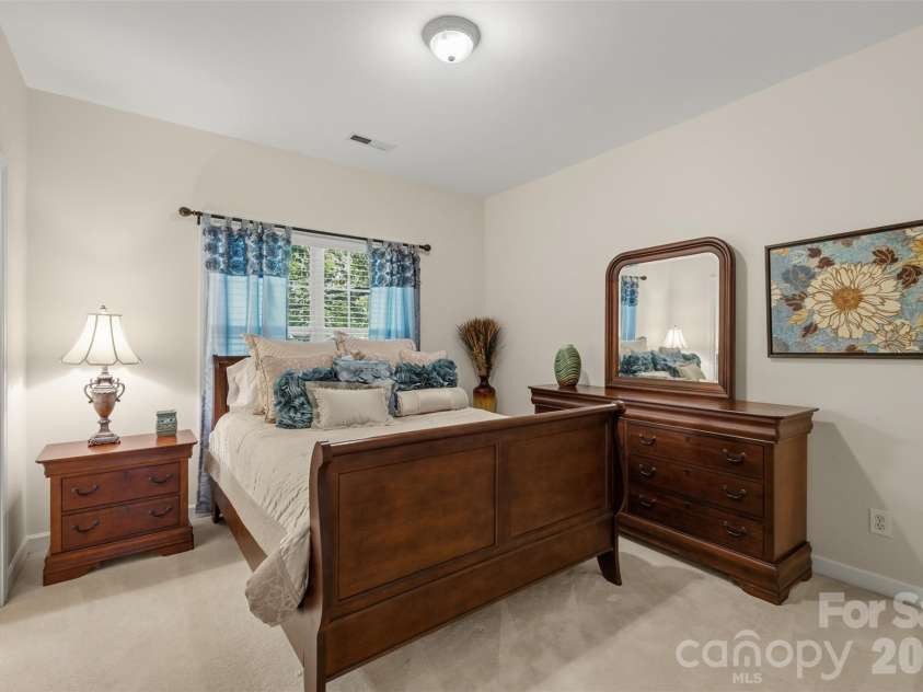 16017 Chiltern Lane, Huntersville, NC 28078.  MLS# CAR4378019, YatesRealty ID 27659. 