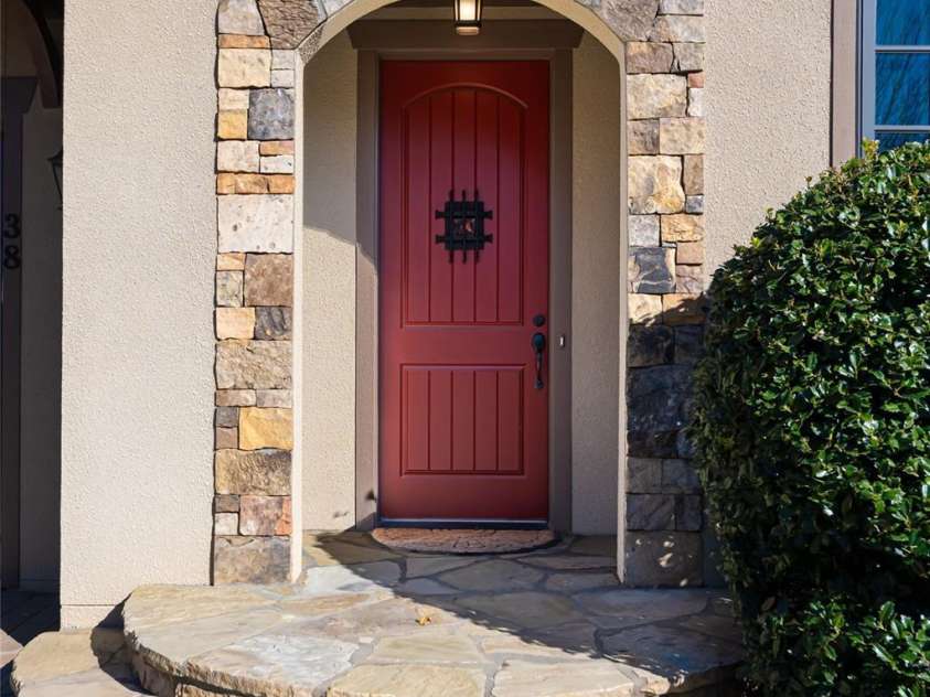 38 Chantilly Drive, Asheville, NC 28804.  MLS# CAR4320562, YatesRealty ID 2766. 