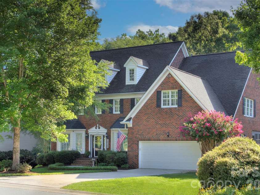 10209 Tallent Lane, Huntersville, NC 28078.  MLS# CAR4368648, YatesRealty ID 27661. 