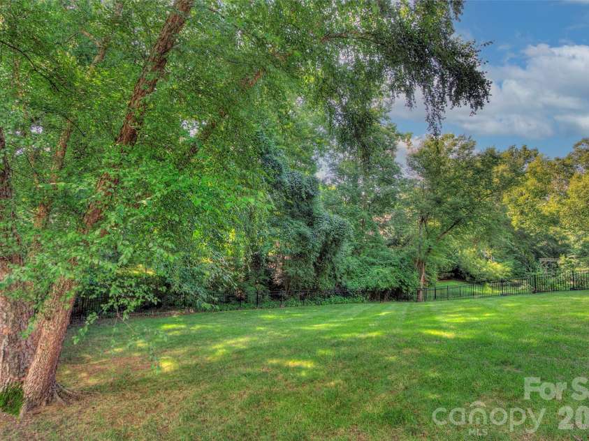 10209 Tallent Lane, Huntersville, NC 28078.  MLS# CAR4368648, YatesRealty ID 27661. 