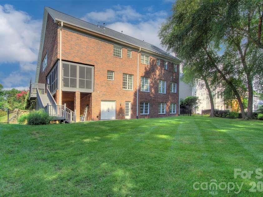 10209 Tallent Lane, Huntersville, NC 28078.  MLS# CAR4368648, YatesRealty ID 27661. 