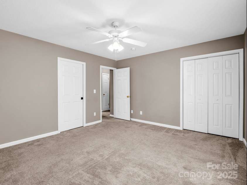 34 Douglas Fir Avenue, Arden, NC 28704.  MLS# CAR4275111, YatesRealty ID 27661. Primary bedroom