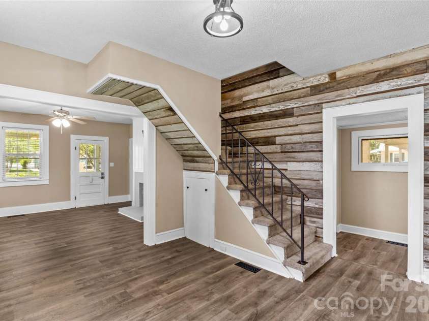 180 Center Street, Cooleemee, NC 27014.  MLS# CAR4381275, YatesRealty ID 27664. 