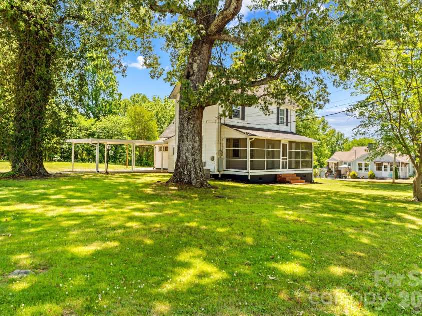 180 Center Street, Cooleemee, NC 27014.  MLS# CAR4381275, YatesRealty ID 27664. 