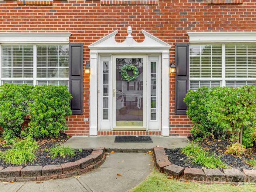 6092 Creekview Court, Harrisburg, NC 28075.  MLS# CAR4315062, YatesRealty ID 27664. 