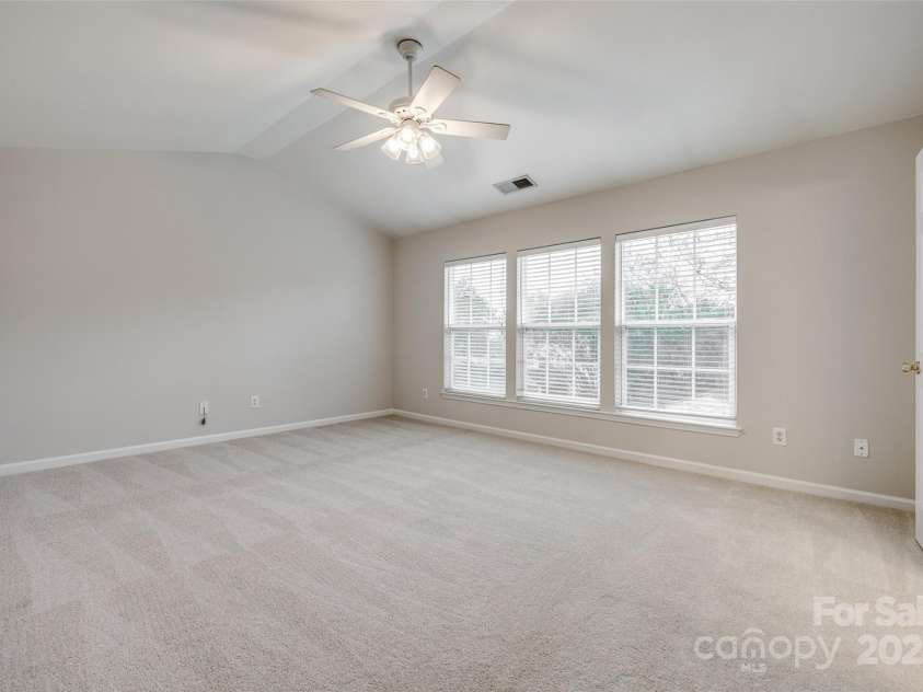 6092 Creekview Court, Harrisburg, NC 28075.  MLS# CAR4315062, YatesRealty ID 27664. 