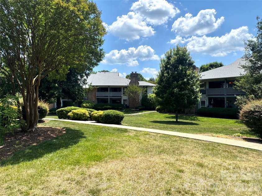 4613 Hamory Drive, Charlotte, NC 28212.  MLS# CAR4385523, YatesRealty ID 27666. 