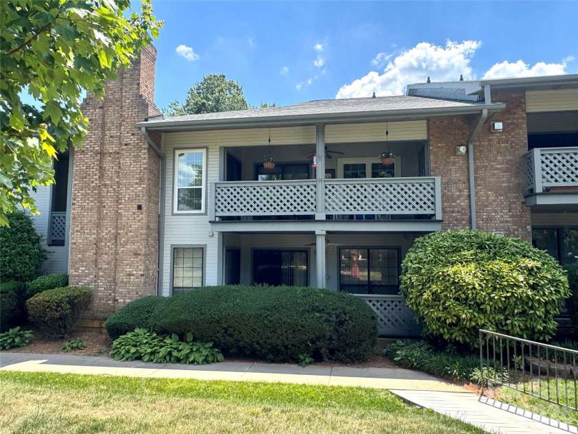 4613 Hamory Drive, Charlotte, NC 28212.  MLS# CAR4385523, YatesRealty ID 27666. 