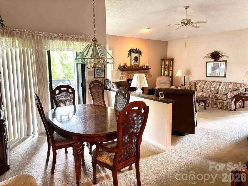 4613 Hamory Drive, Charlotte, NC 28212.  MLS# CAR4385523, YatesRealty ID 27666. 