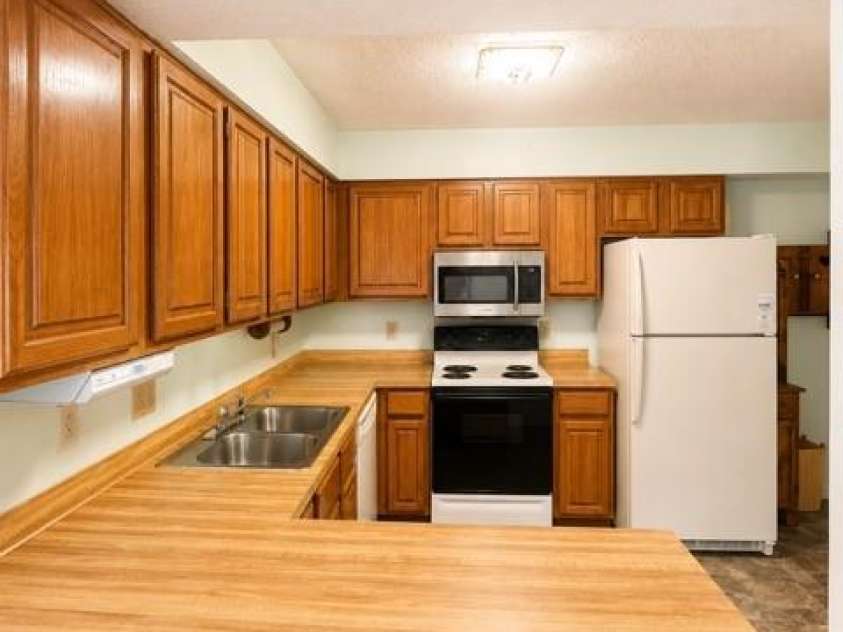 4613 Hamory Drive, Charlotte, NC 28212.  MLS# CAR4385523, YatesRealty ID 27666. 