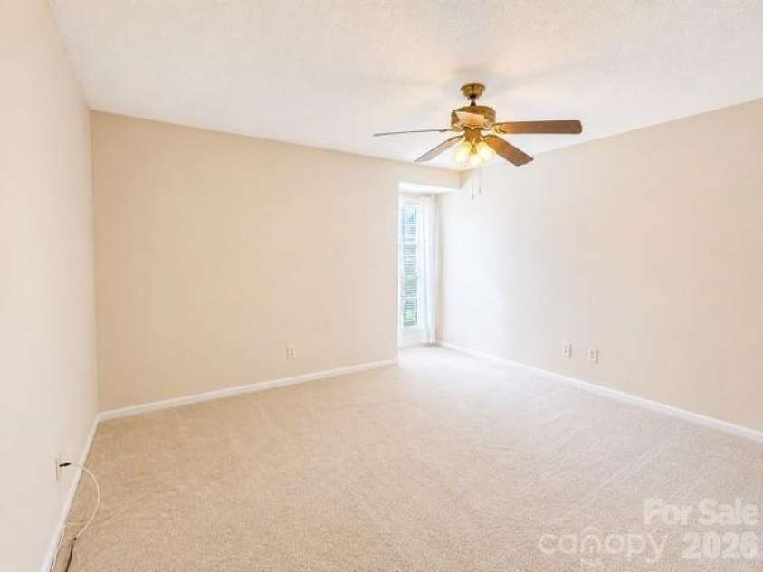 4613 Hamory Drive, Charlotte, NC 28212.  MLS# CAR4385523, YatesRealty ID 27666. 