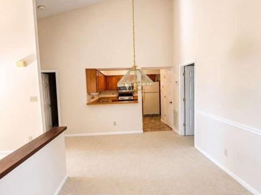 4613 Hamory Drive, Charlotte, NC 28212.  MLS# CAR4385523, YatesRealty ID 27666. 
