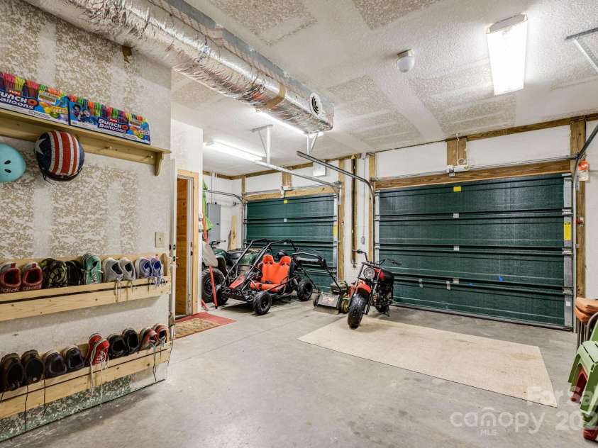 3617 Lonesome Mountain Road, Marshall, NC 28753.  MLS# CAR4281423, YatesRealty ID 27667. 